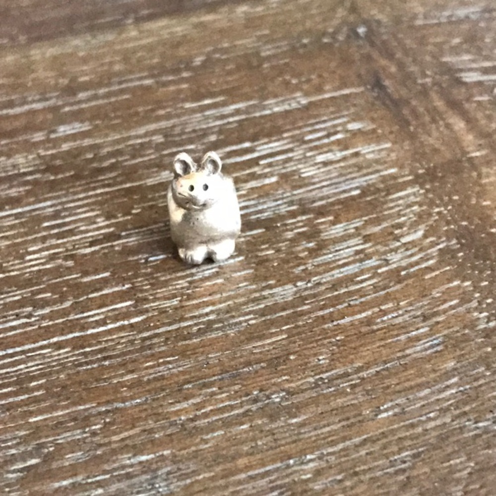 Pandora Sterling cat (mouse?)charm